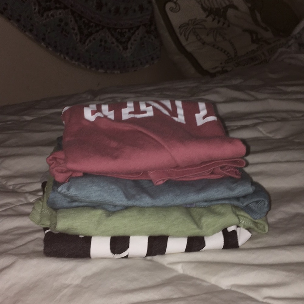 VS PINK T-SHIRT BUNDLE!!